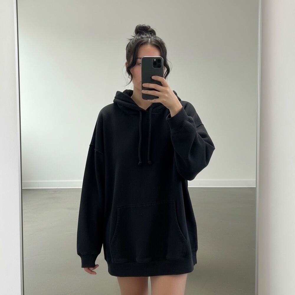 American Eagle Black Pullover Hoodie Women’s M Jegging Fit Drawstring Hood